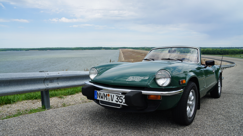 Illustration for article titled Here's What It Takes To Make A Profit On A Non-Running Triumph Spitfire